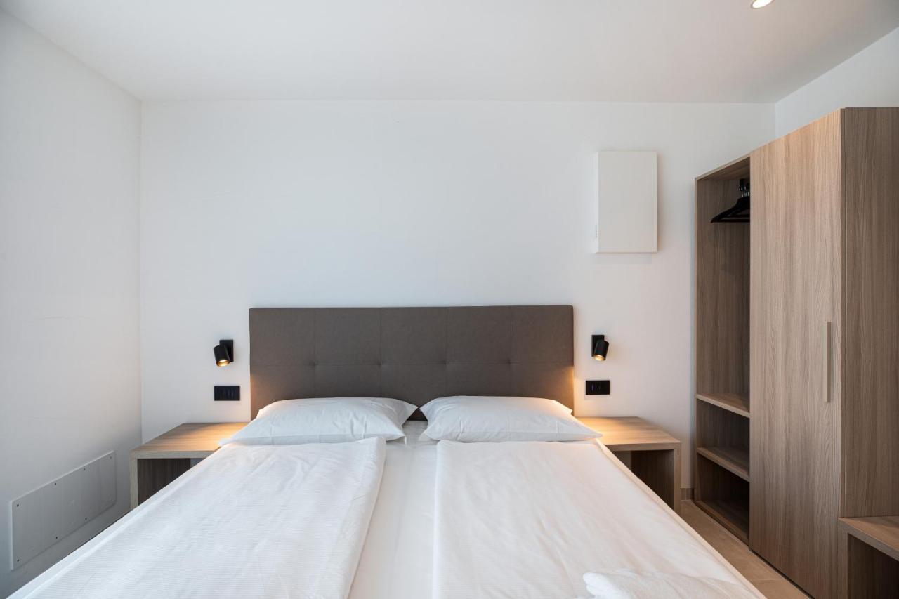 Apartments Curti - Abendrot Laives Luaran gambar